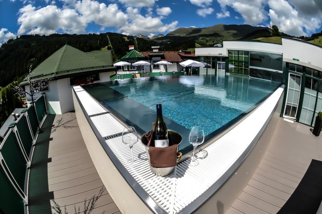 Hotel Jennys Schlössl Serfaus Exteriör bild