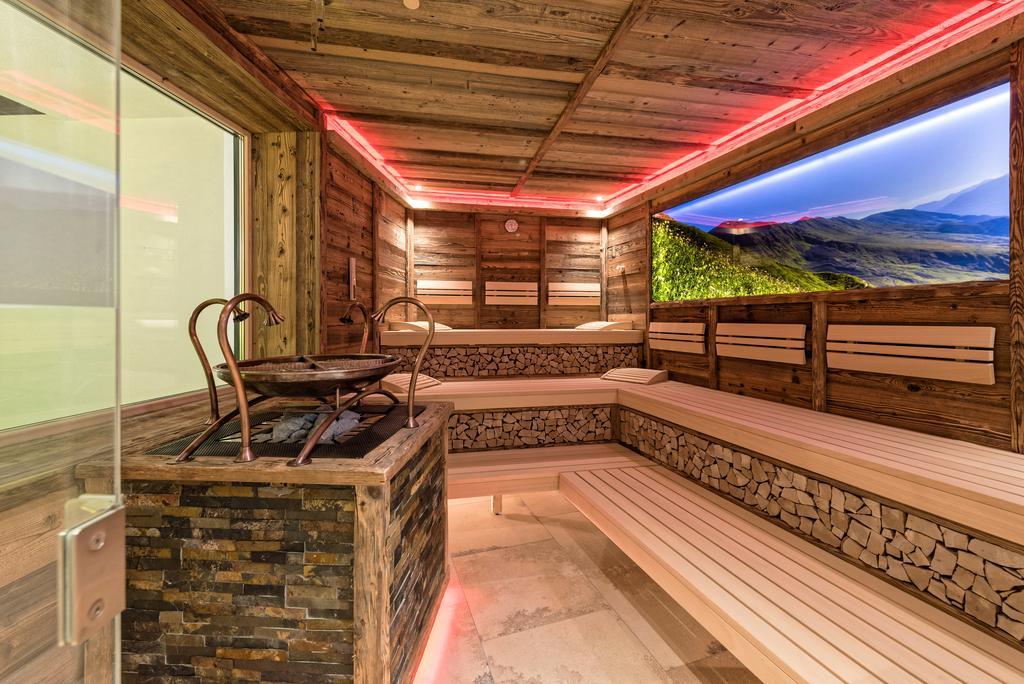 Hotel Jennys Schlössl Serfaus Exteriör bild