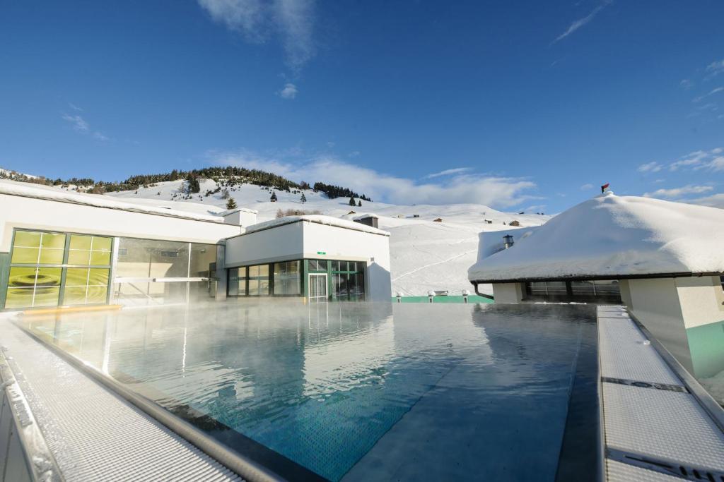 Hotel Jennys Schlössl Serfaus Exteriör bild