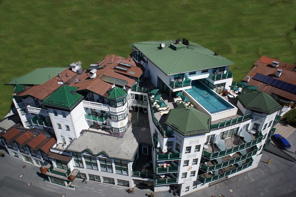 Hotel Jennys Schlössl Serfaus Exteriör bild
